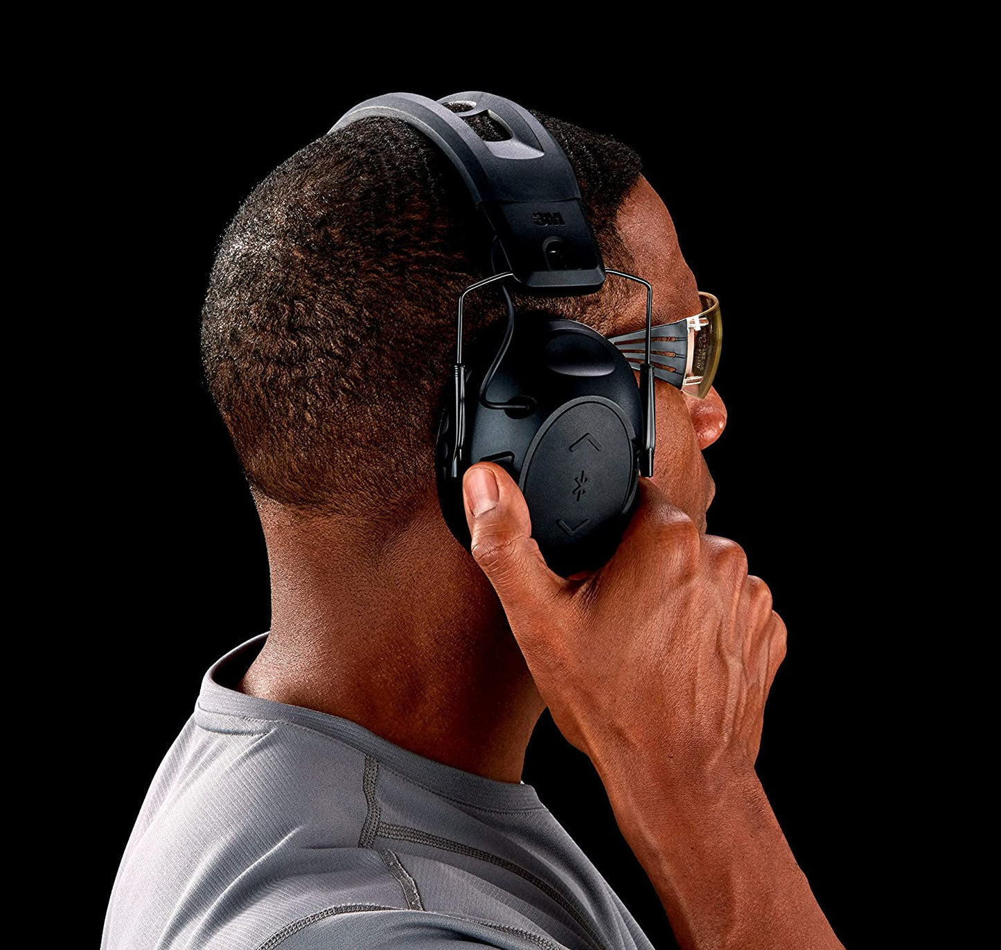 3M Peltor Sport Tactical 500 Smart Electronic Hearing Protector with Bluetooth NRR 26 dB